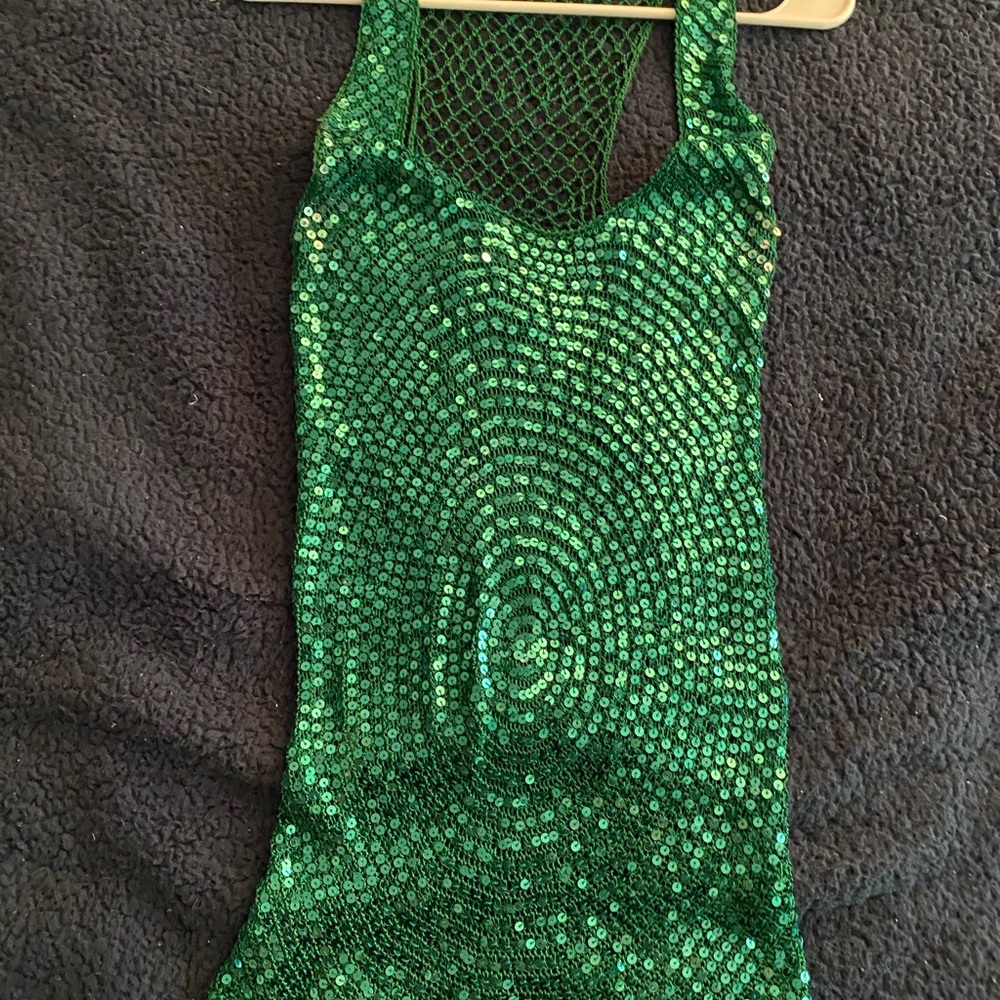 BCBG girls sequin top